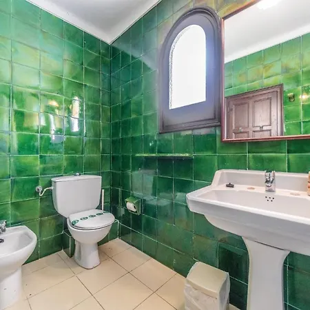 Holiday home 5 Bedroom Beautiful In Tossa de Mar