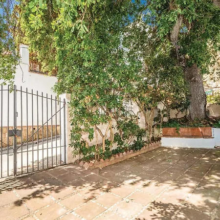Holiday home 5 Bedroom Beautiful In *