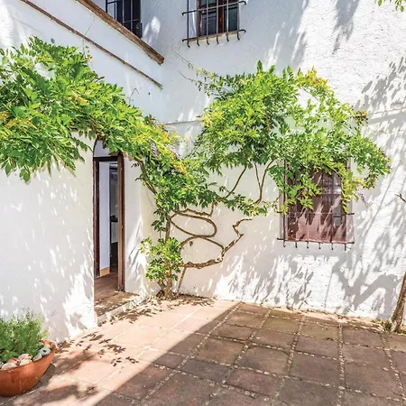 Holiday home 5 Bedroom Beautiful In *